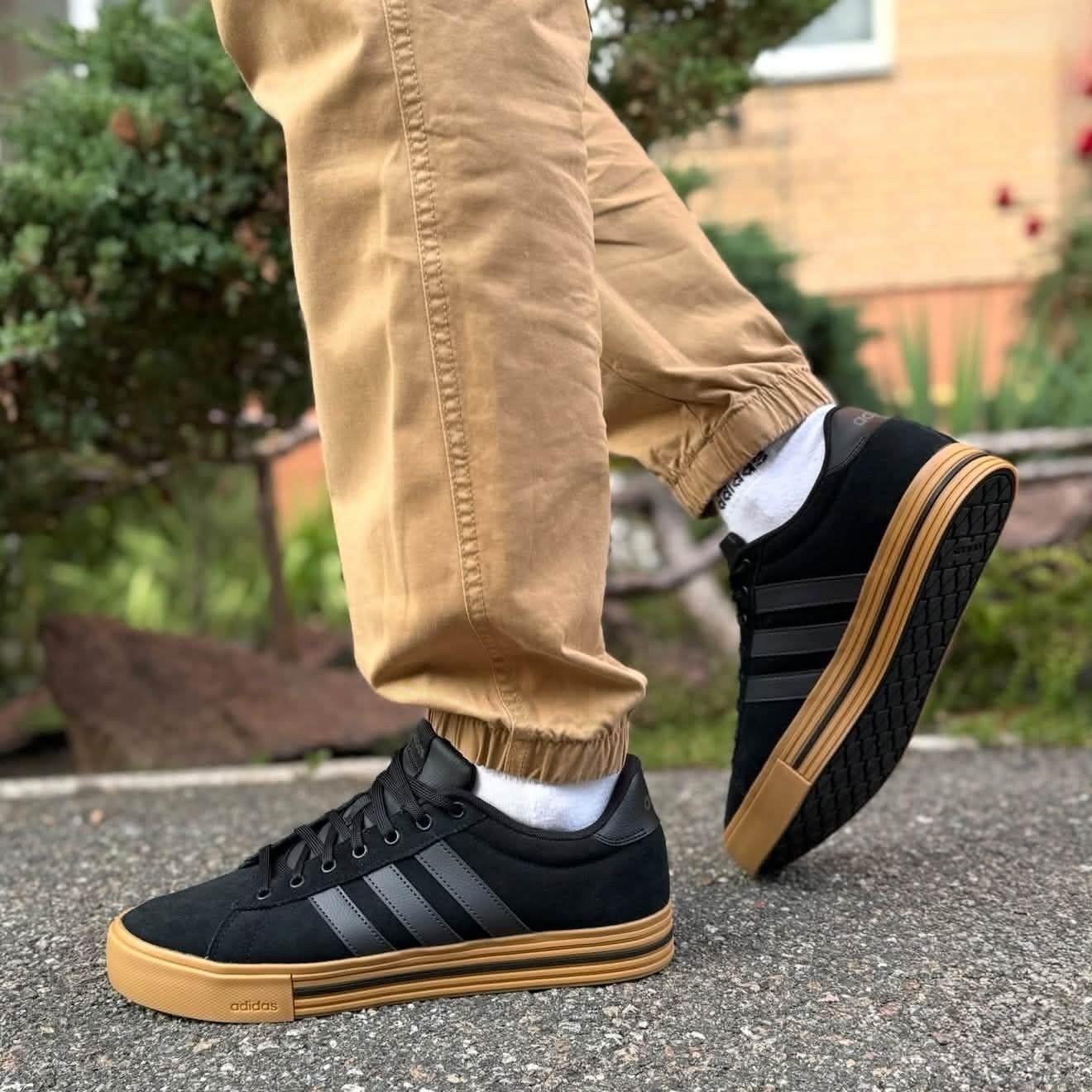 Adidas Daily 4.0 黑生胶|复古通勤板鞋常青款
